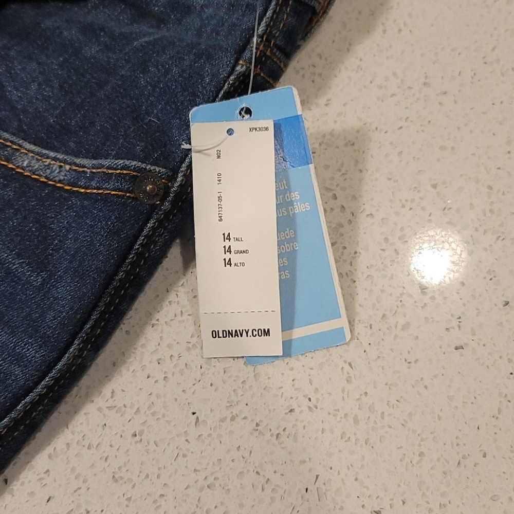Jeans - Picture 2 of 4